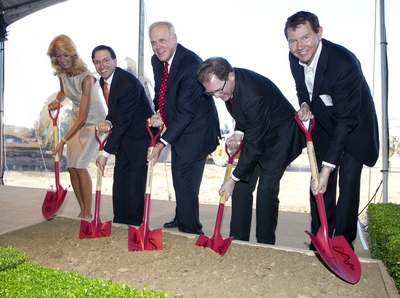 SHCGROUNDBREAK 008 R