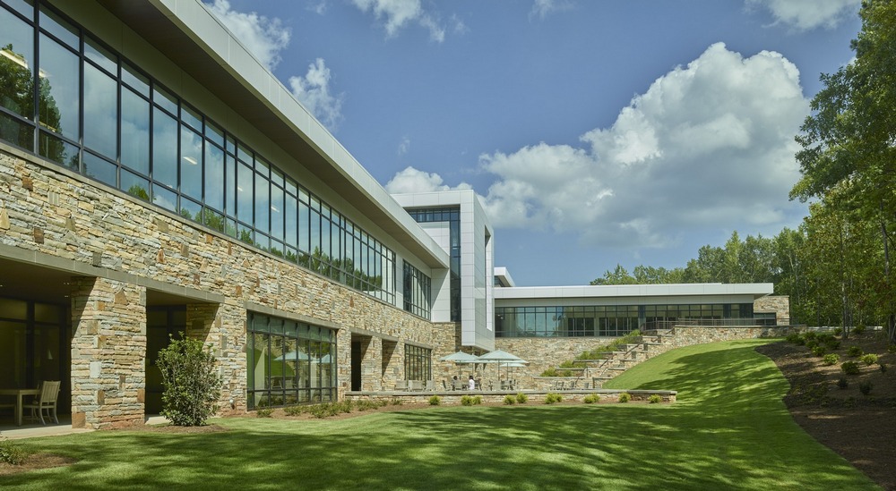 Landscape Spurs Inspiration for New Cancer Center in