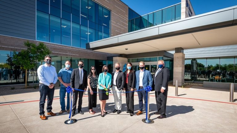 grand-opening-of-new-banner-health-center-plus-celebrated-in-phoenix